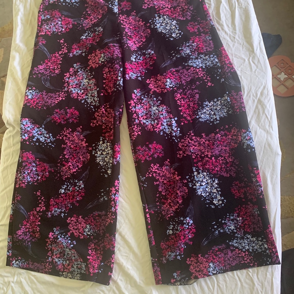 Floral wide leg pants